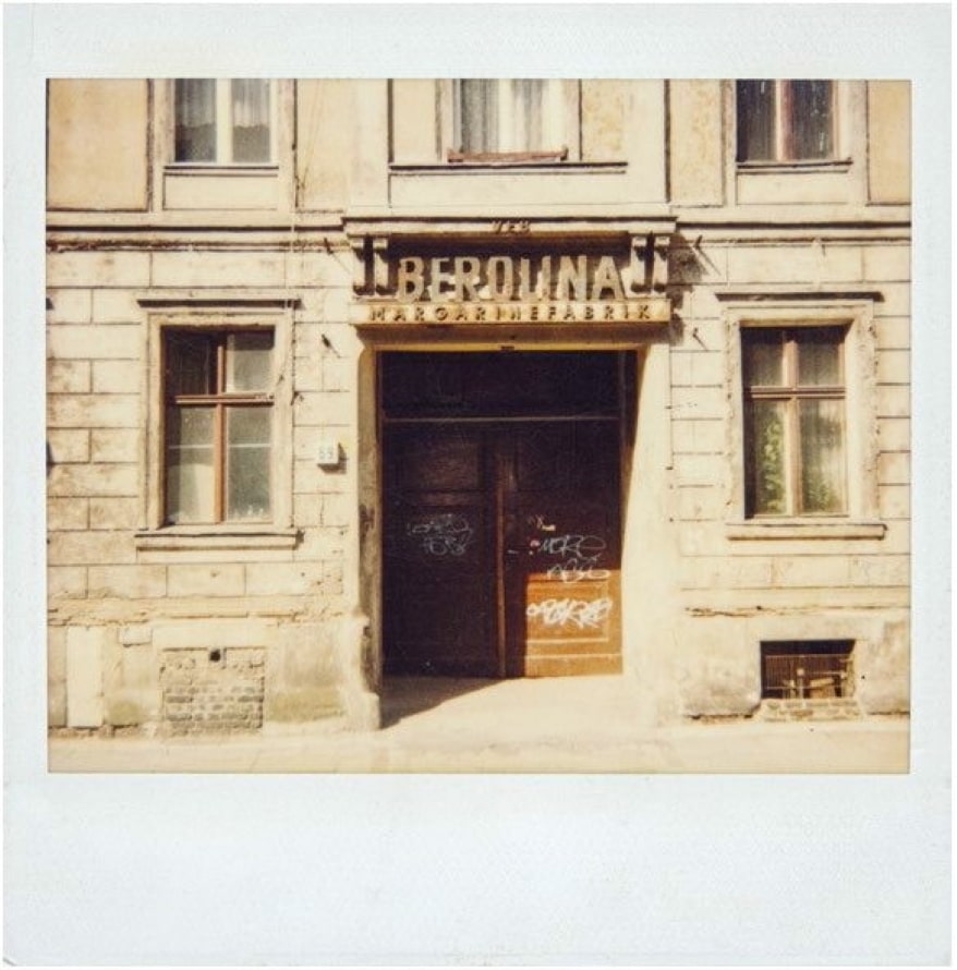 DEEDS NEWS - Entrance to Kunst-Werke Berlin - Auguststraße 69 circa 1991 - photo unknown