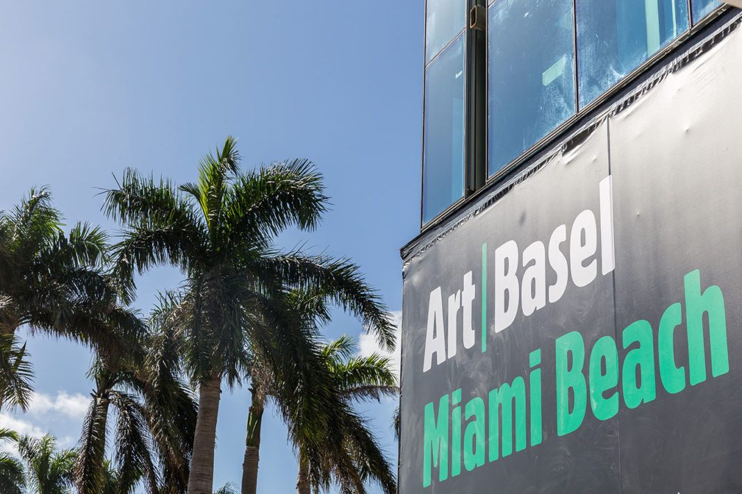 DEEDS NEWS -ART-Basel-Miami-Beach-2017-General_Impression