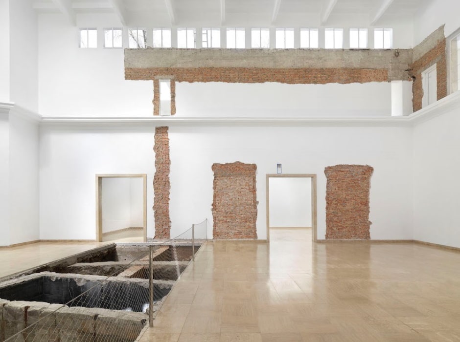 DEEDS NEWS - Biennale di Venezia - Maria Eichhorn - Relocating a Structure - (c) Maria Eichhorn VG Bild-Kunst Bonn 2022 - Foto Jens Ziehe-min