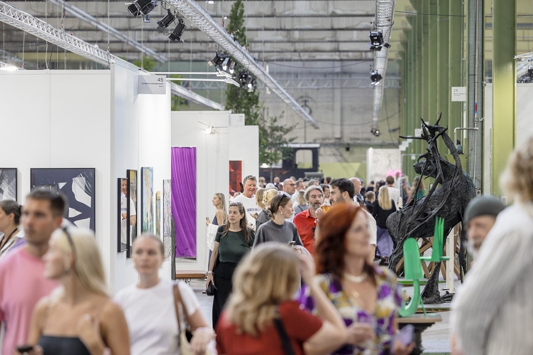 DEEDS-NEWS-EnterArtFair2024_Atmospere_PhotoJulieNymann_FridaGregersen-min.jpg