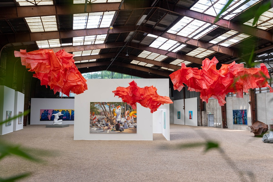 DEEDS NEWS - NordArt 2025, Photo by Jörg Wohlfromm Carlshütte Halle- Installation by Anna Myga Kasten