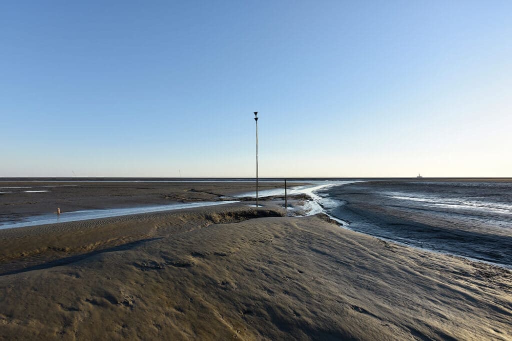 DEEDS NEWS - Alfred Ehrhardt Stiftung - Marc-Oliver Schulz, Kardinalzeichen Süd und trockenfallender Priel 01.07.2015 -c- Marc-Oliver Schulz