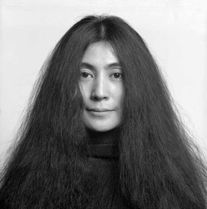 DEEDS NEWS - Neue Nationalgalerie - Yoko Ono - Photo Iain Macmillan - -c- Yoko Ono