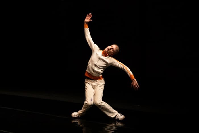 DEEDS NEWS - Sophiensæle - Adam Russell -c- Mayra Wallraff