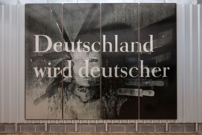 DEEDS NEWS - Hamburger Banhof - Katharina Sieverdng - Photo Jacopo La Forgia