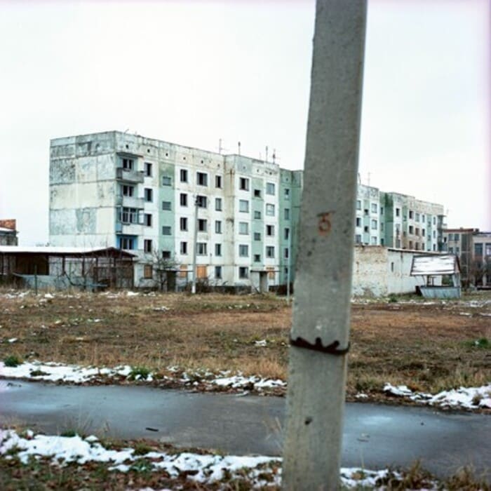 DEEDS NEWS - HAUS#1 - Photo Volker Kreidler -Sperrzone-Tschornobyl-1995-2