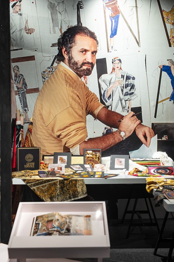 DEEDS NEWS - Musée Maillol - GIANNI VERSACE, © Arches London Bridge Dreamrealizer 