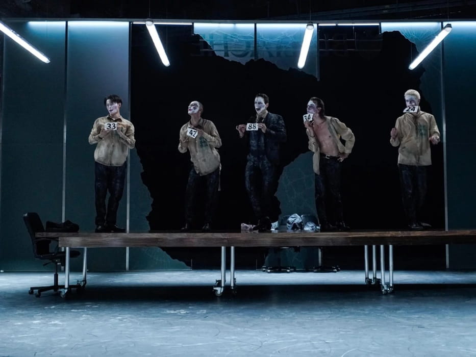 DEEDS-NEWS-Sophiensaele-BULLYACHE-A-Good-Man-is-Hard-to-Find-c-Andrea-Avezzu-courtesy-La-Biennale-di-Venezia.jpg