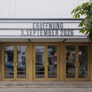 DEEDS-NEWS-Prater-Galerie-wiedereroeffnet-mit-Courage-Schwestern-im-Geiste-foto-Aleksandra-Kononchenko.jpg