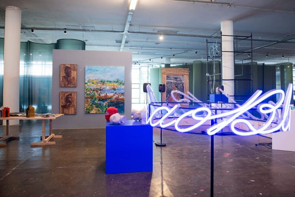 DEEDS.NEWS - SAVVY Contemporary - Vilanismo - Photo credit Levi Fanan, Fundação Bienal - 1