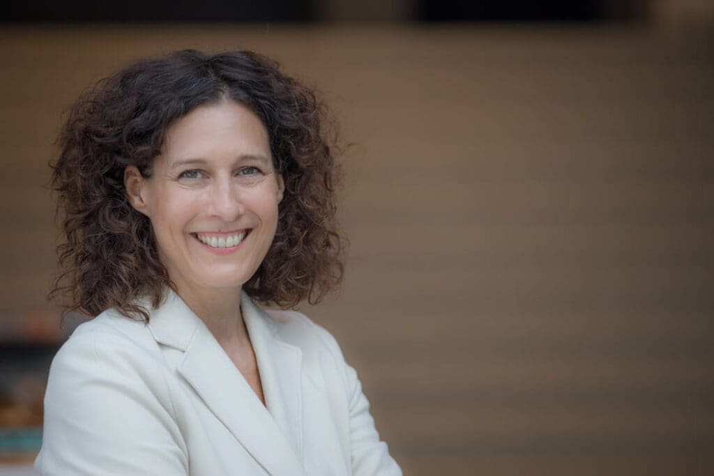 DEEDS NEWS - Kunsthalle Tuebingen - Dr. Nicole Fritz - Foto Wynrich Zlomke