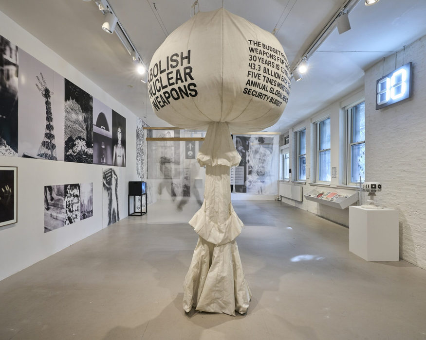 DEEDS NEWS - MoMa PS61 - Artists Against The Bomb - Foto Steven Paneccasio - 03